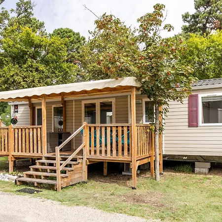 Mobilhome 6-8 Personnes Cap Ferret 4* Lège-Cap-Ferret