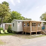 Mobilhome 6-8 Personnes Cap Ferret Camping