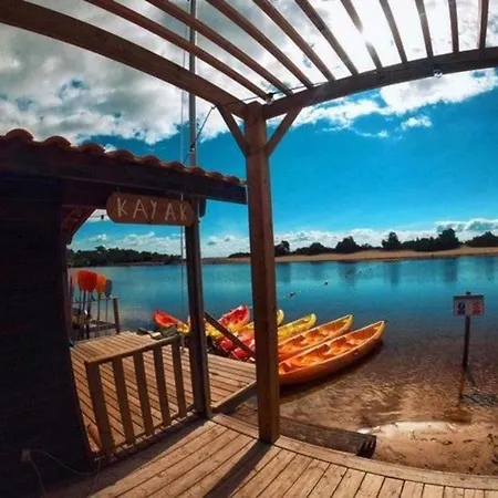 Campsite Mobilhome 6-8 Personnes Cap Ferret 4*